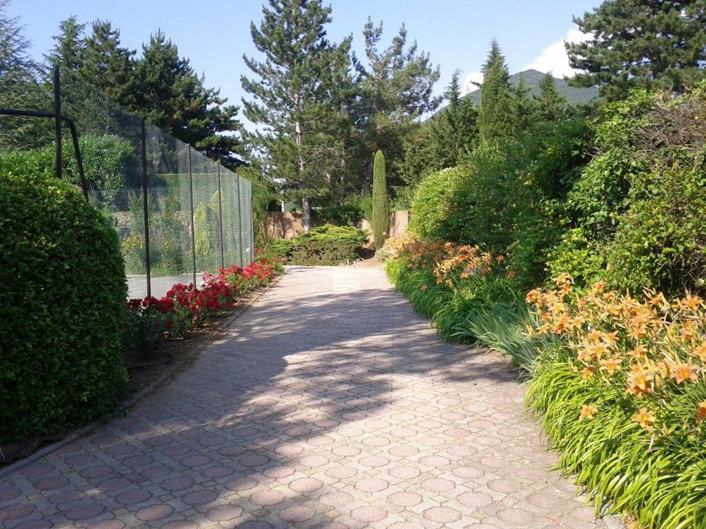 Locations De Vacances Les Flacheres Dieulefit Exterior photo